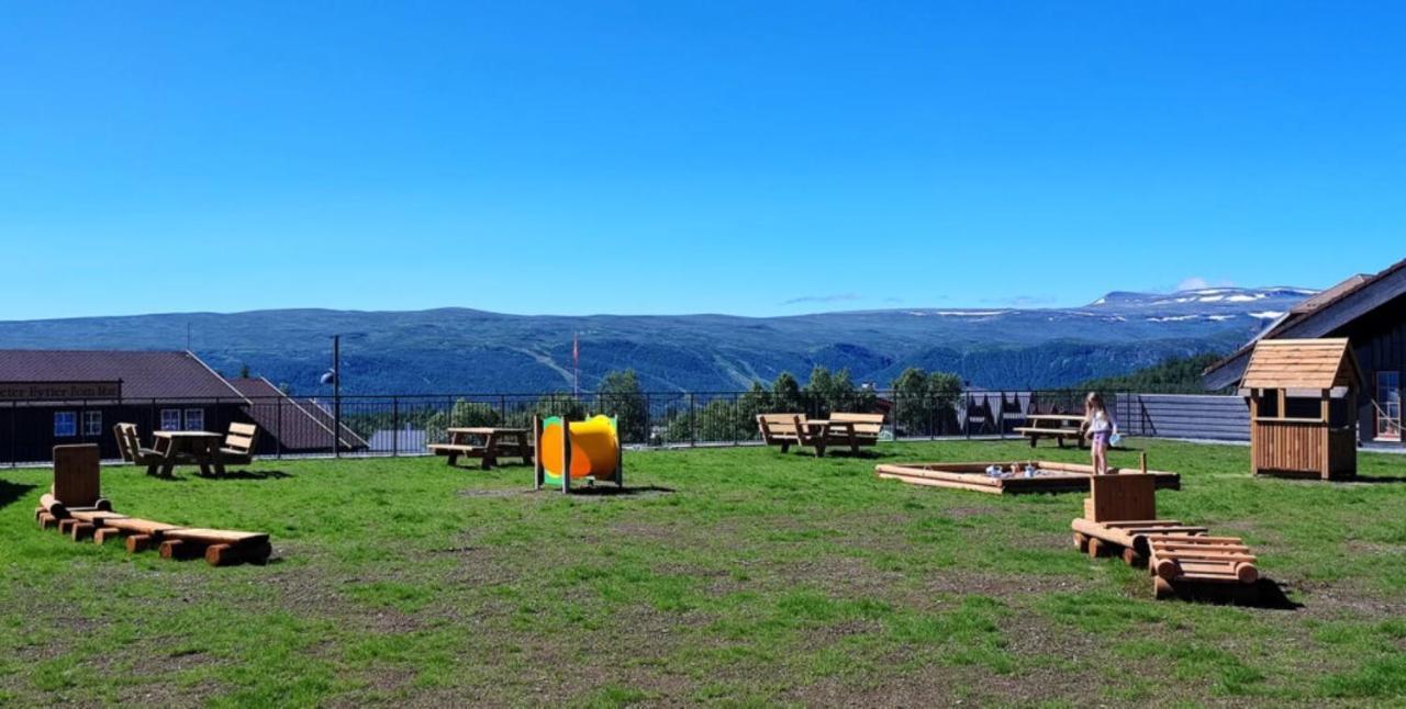 Leilighet Beitostolen Sentrum, Terrasse Og Innendors Parkering Екстер'єр фото